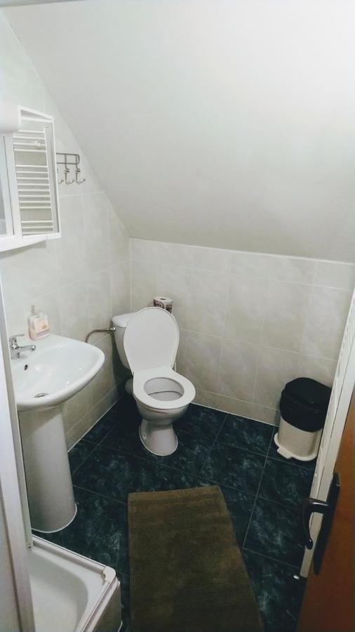 Podhájska Vila Nela מראה חיצוני תמונה